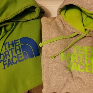 The North Face Mens Half Dome Pullover Hoodie.